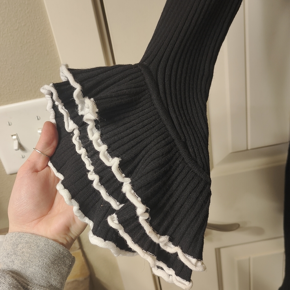 Milly Ribbed Ruffle dress - Picture 4 of 5